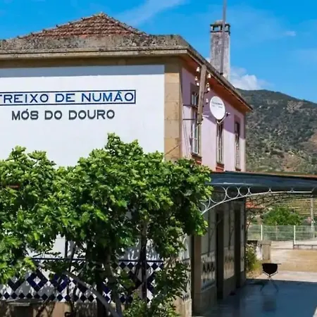 Eiradouro Casa Amendoeira *