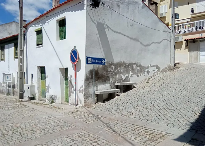 Eiradouro Casa Amendoeira *