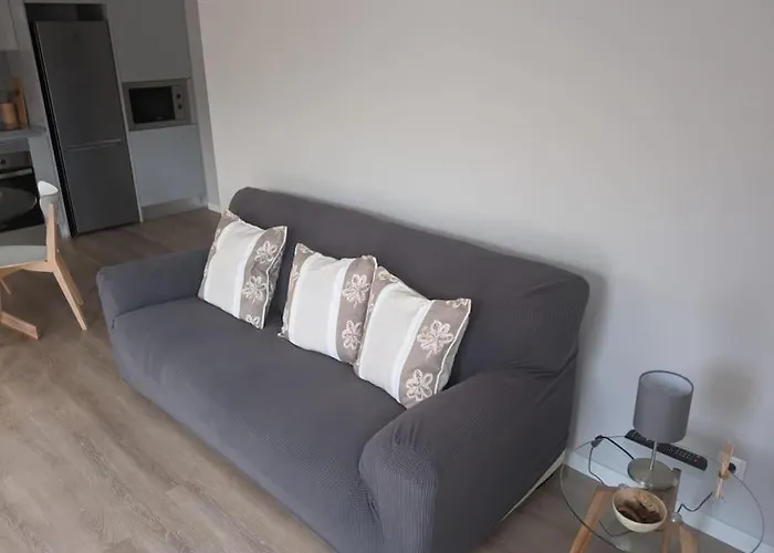 Eiradouro Casa Amendoeira * Mos (Guarda)