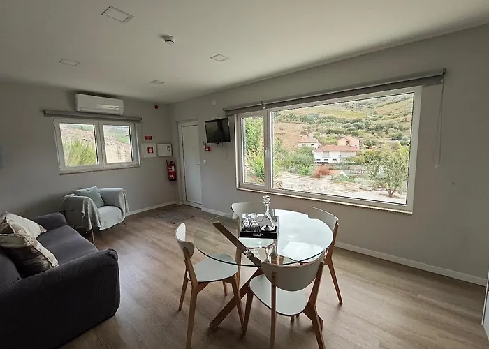 Eiradouro Casa Amendoeira Mos (Guarda)